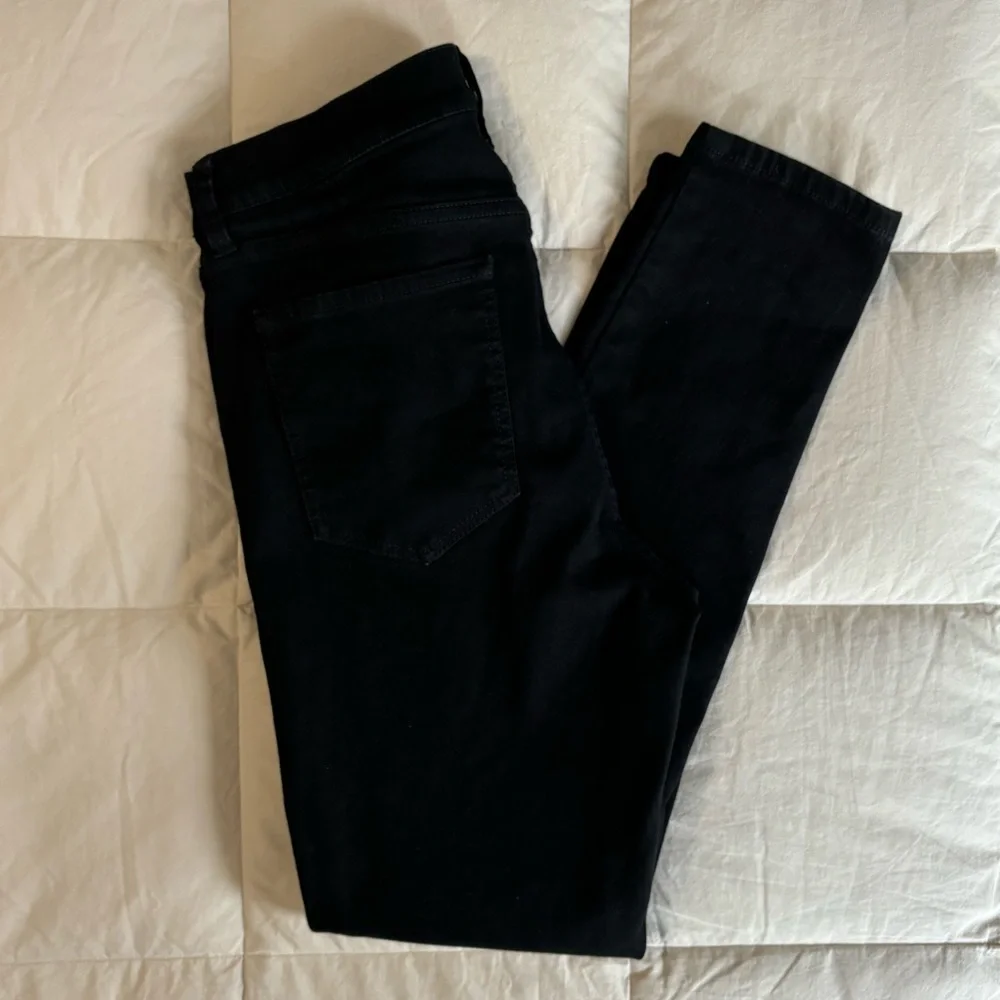 Like New Banana Republic Black Jeans - Picture 2 of 7